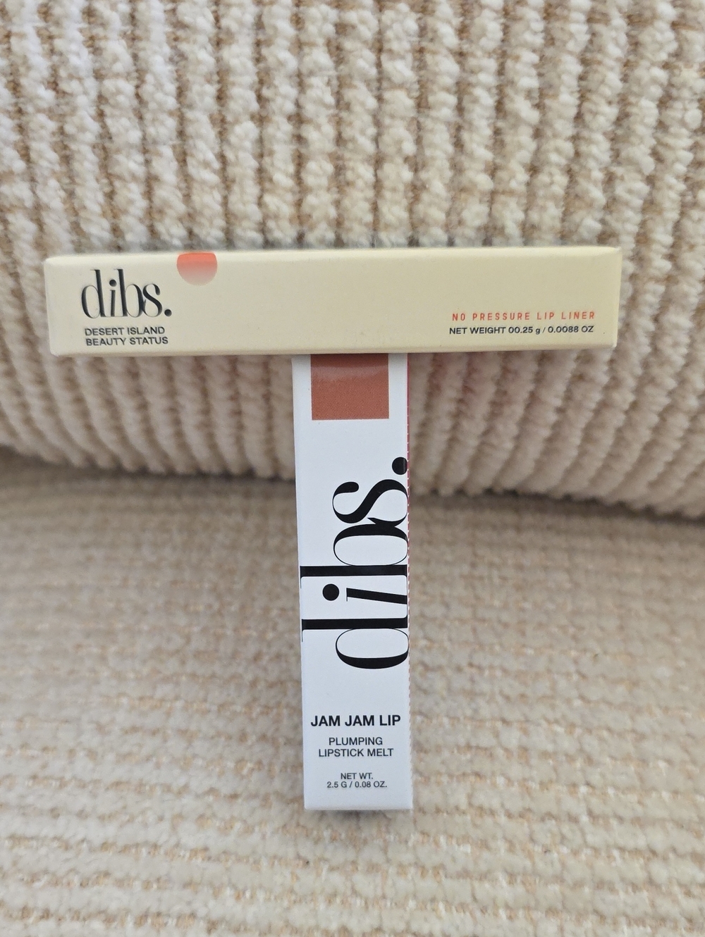 dibs. Jam Jam Lip Plumping Lipstick Melt  Fig Fantasy & Sample Size Lip Liner